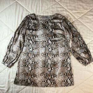 Chico’s (3) Snakeskin Print Long Sleeve Top XL #2381